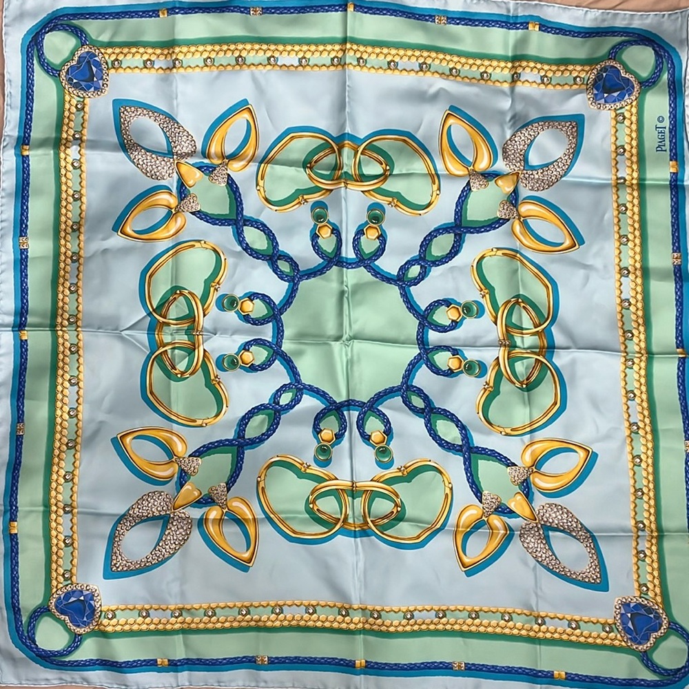 Brand new Piaget silk scarf 33.5x33.5” hermes Versace